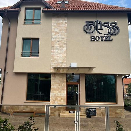 Хотел Bliss Kazichene Bagian luar foto